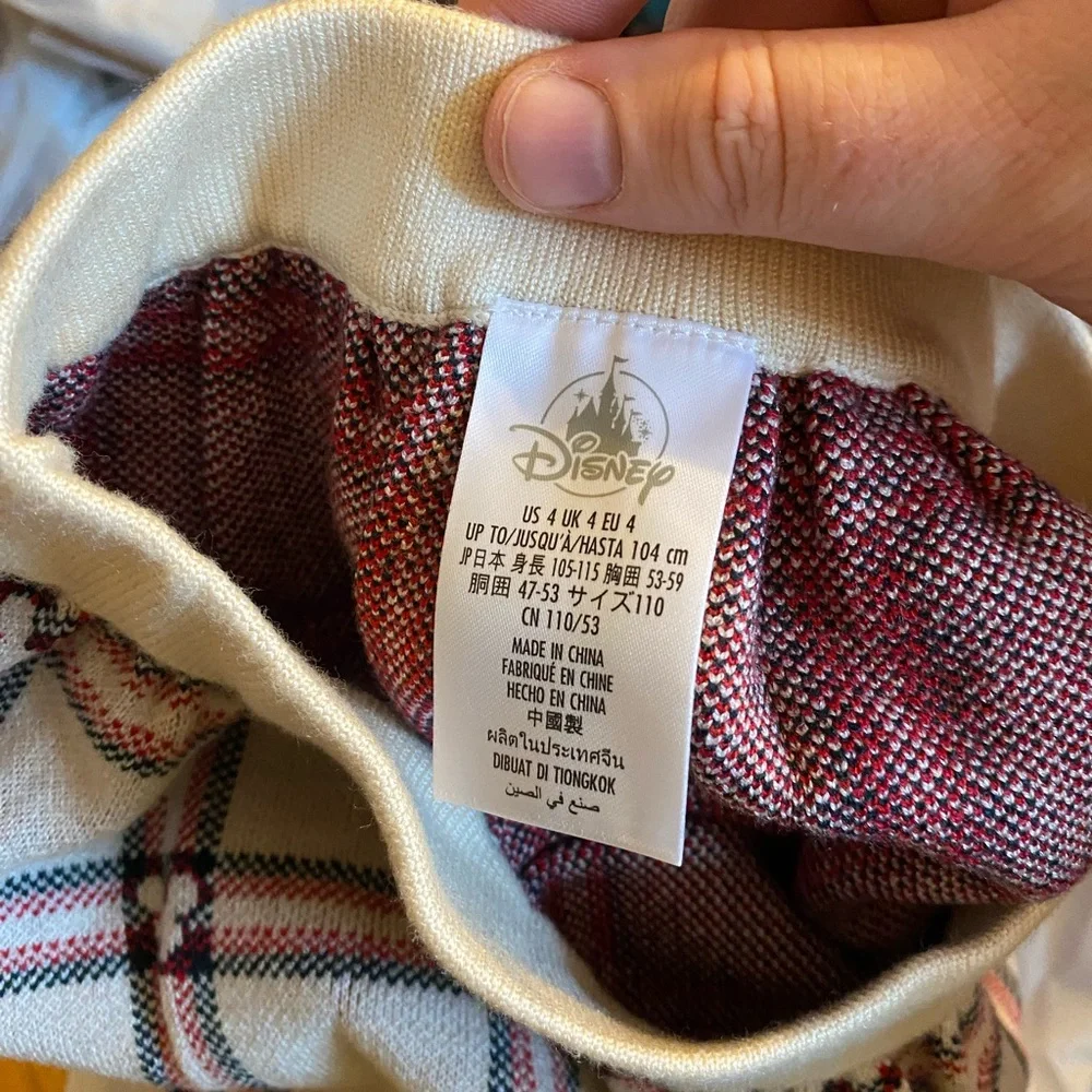 FIRST OFFER GETS IT Size 4 Girls Disney Top & Skirt Set NWT - Picture 4 of 5